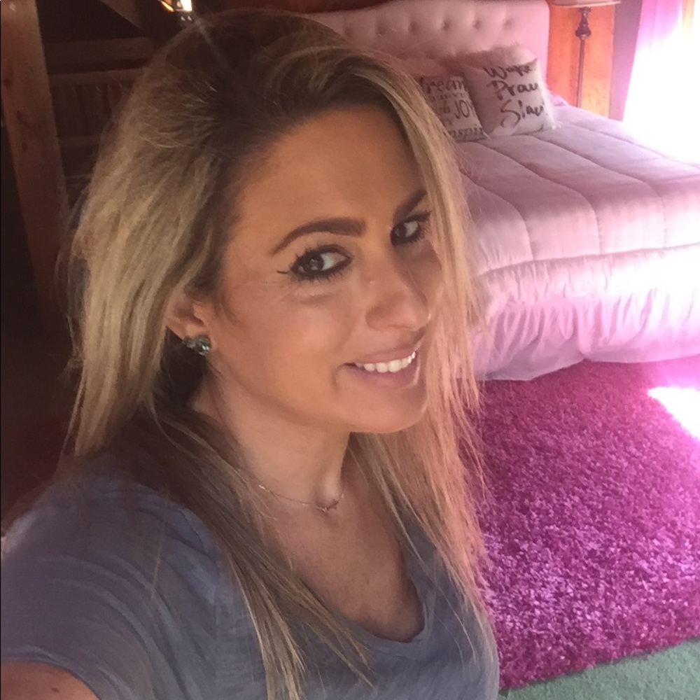 Meet your Posher, Erin